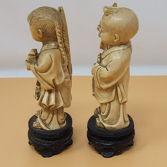 Vintage Asian Girl Figurines Pair On Black Bases Handcrafted Resin - Picture 2 of 13